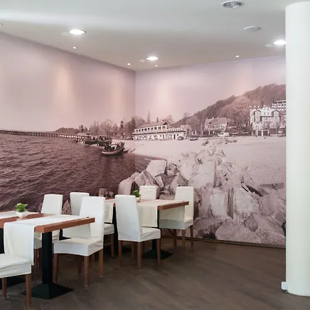 ホテル ナドモルスキ